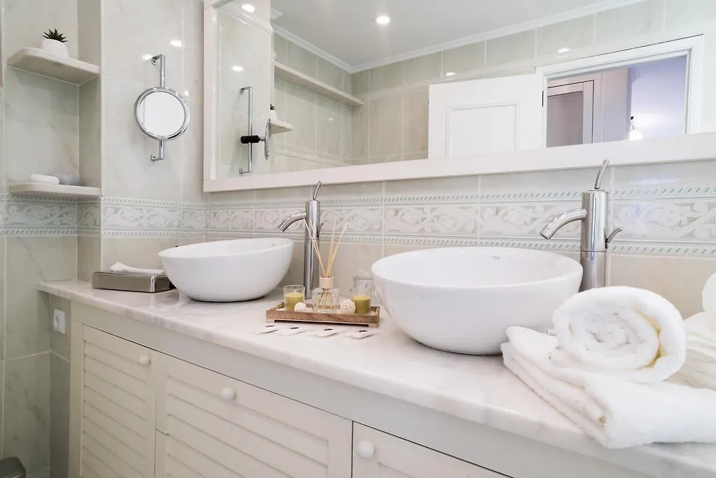 Arts In Penthouse Apartments Til Sol فونشال